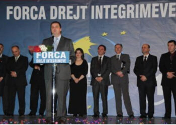 Të tregojnë dinjitet dhe vetdije