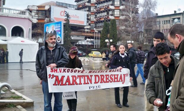 Qirinjtë e festave le t’ia hapin sytë Evropës