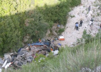 Himarë, 12 studentë të vdekur dhe 22 të plagosur