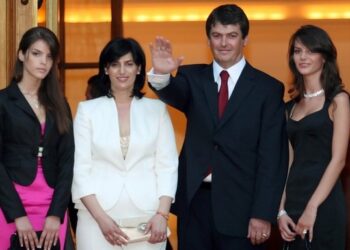 Topi do të takohet me komunitetin e shqiptarëve në SHBA