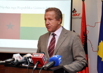 Pacolli u zgjodh president i Kosovës