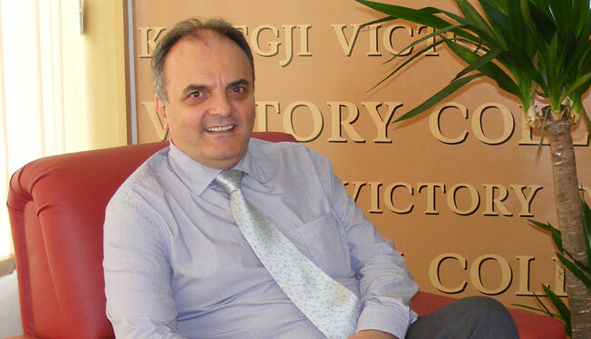 Intervista ekskluzive e prof dr. Martin Berishaj në Radio Kosova