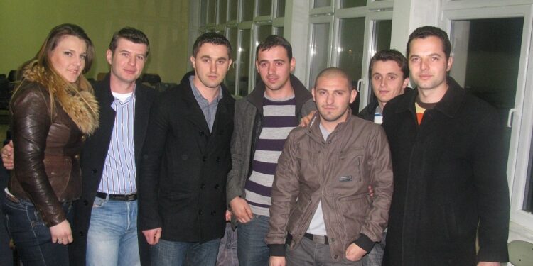 Shoqata “Teuta” organizoi festimin e 7 Marsit – Ditën e Mësuesit