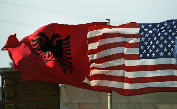 Kisha Katolike Shqiptare Zoja e Shkodrës mblodhi përafërsishtë 100 mijë dollarë dhe Federata PanShqiptare e Amerikës “VATRA” përafërsishtë 30 mijë dollarë