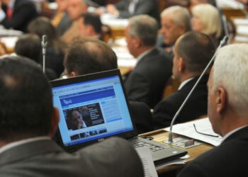 Këshilltarët e Iniciativës Qytetare kërkojnë fillimin e procedurës kundër kryetarit të KU Tuz Nikollë Gegaj