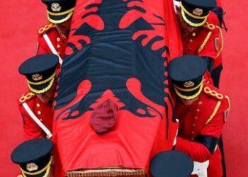 I nisur si komando, i pritur si Dëshmor… Lamtumirë kapiten Feti