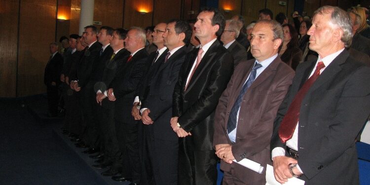 Shënimi i 100-vjetorit të Kryengritjes së Malësisë nga Komuna urbane e Tuzit (FOTO+VIDEO)