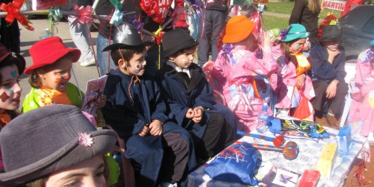 Karnavali Koret 2011 – Dita e Fëmijëve (FOTO + VIDEO)