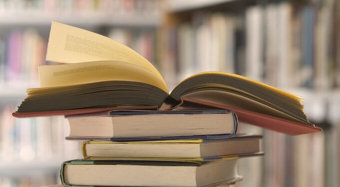 Revista “Dija”- sofër e gjithë shqiptarëve