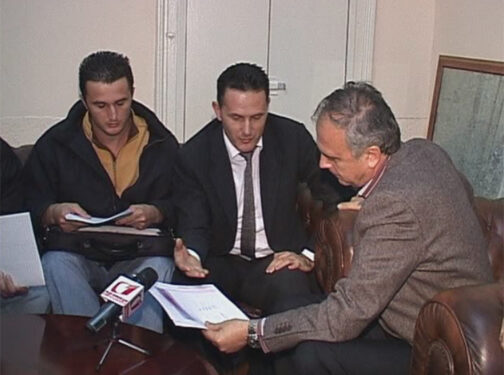 Studentët malësorë në Shkodër dorëzojnë ndihmën e Malësisë – VIDEO