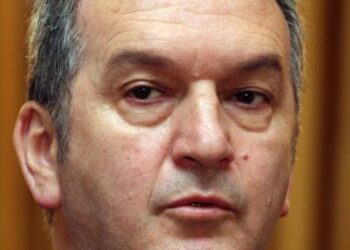 Nikollë Camaj akuzon Kryebashkiakun e Podgoricës Miomir Mugosa