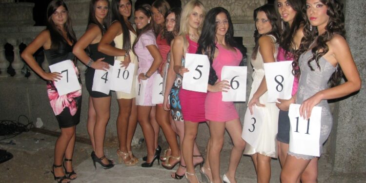 Suzi Ujkaj “Miss Malësia 2010”