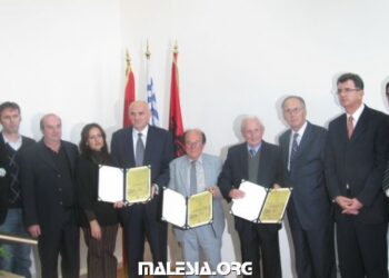 Ndahet çmimi i Kuvëndit të Komunës Urbane të Tuzit