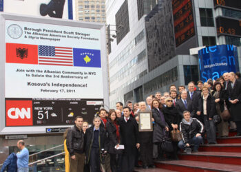 Tre vjetori i Pavarësisë së Kosovës, u shënua në Times Square – Nju Jork