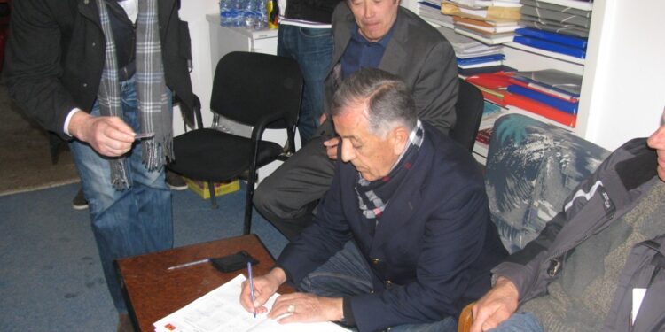 Përfundon aksioni i mbledhjes së nënshkrimeve kundër Martyt në Tuz-Malësi