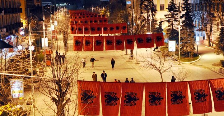 Flamuri shtetëror i Kosovës i padëshirueshëm gjatë fushatës