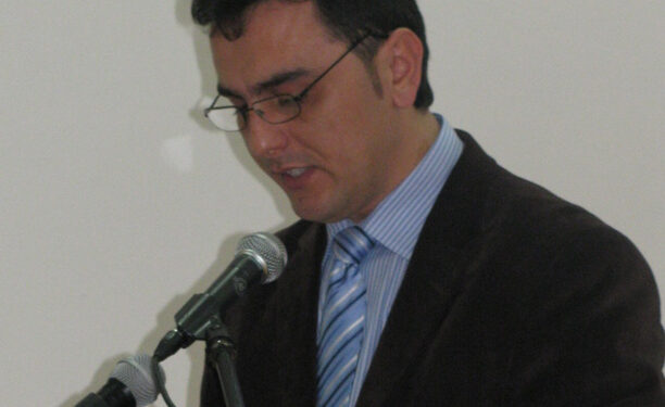 Komuna si model multikonfesional