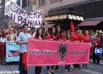 Parada e shqiptarëve në Manhattan është organizuar nga Shoqata “Rrënjët Shqiptare”, Kreshnik Spahiu mashtroi opinionin publik