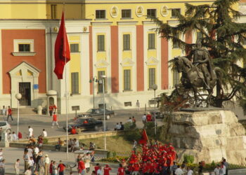 Shqiptarët në Mal të Zi nuk kanë përkrahjen e duhur të shtetit të tyre amë