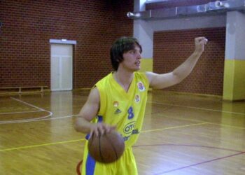 Simon Ivezaj përsëri në basketbollin shqiptarë