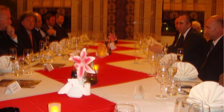 Lideri i AAK-së, z. Ramush Haradinaj, tuboi në Pejë përfaqësuesit e subjekteve politike Shqiptare nga Mali i Zi