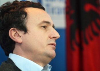 Albin Kurti nuk arrin ti bashkojë shqiptarët