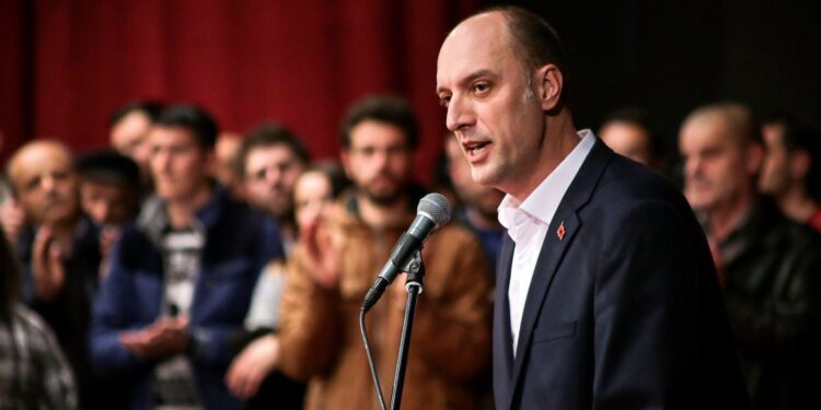 Visar Ymeri dorëhiqet nga të gjitha postet drejtuese të Lëvizjes Vetëvendosje