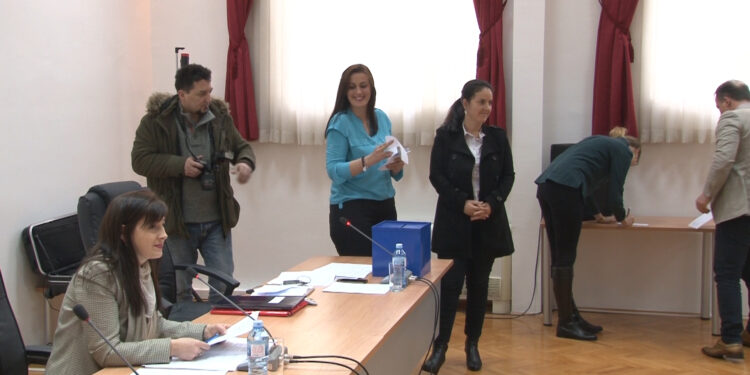 Për ASH, kryetari i komunës jolegjitim?