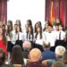 Interpretimi i këngës “Skënderbe” nga kori i Shkollës Fillore në Tuz (VIDEO)