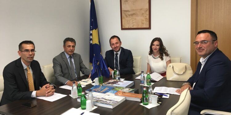 KKSH: Kryetari Nika zhvilloi takim pune me Ambasadorin e Republikës së Kosovës