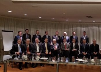 Haradinaj në Mal të Zi, takon liderët e partive politike shqiptare