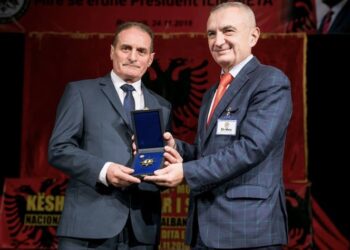 Meta dekoron veprimtarin Ali Daci