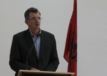 Lideri i LDSH-së, Nikollë Camaj dënon eliminimin e opozitës-njëmendësi në këshillat parlamentar