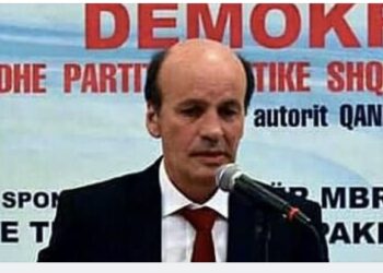 O​smani: Imamët që injorojnë vlerat kombëtare janë mëkatarë!…