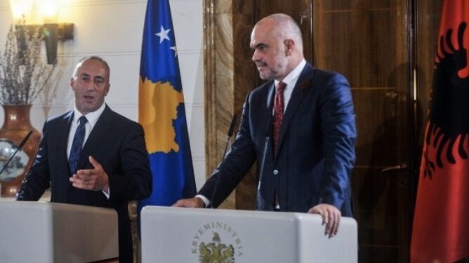 Nëse do të bashkohej Shqipëria dhe Kosova kush do ishte kryeminister? Hardinaj befason me pergjigjen