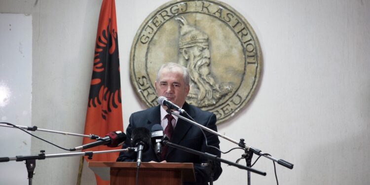 Draga: Diskursi sociopolitik