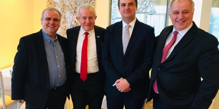 Nimanbegu u takua me liderë e veprimtarë shqiptarë në Nju Jork