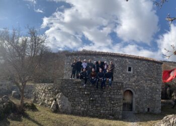 Ambasadoret Flamur GASHI dhe Ridi KURTEZI, sot ne Bardhaj ne Kullen e Dedë Gjon Lulit