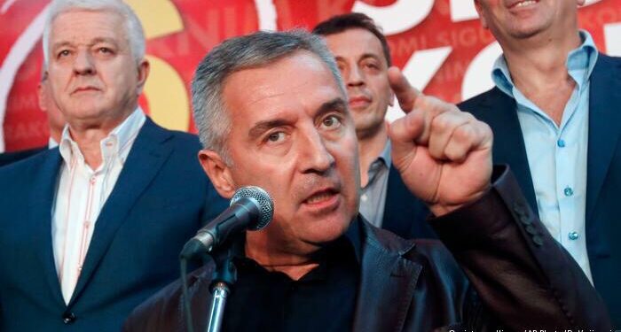 Djukanovic fajëson Shqipërinë dhe Kosovën për humbjen në Malësi