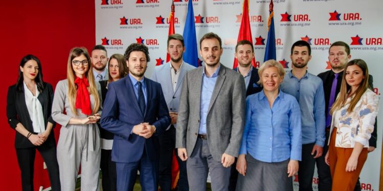 Për URA-në festimet në Tuz qenkan fashiste!