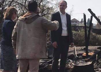 Komuna siguron strehë për familjen e cila mbeti pa shtëpi nga zjarri (Video)