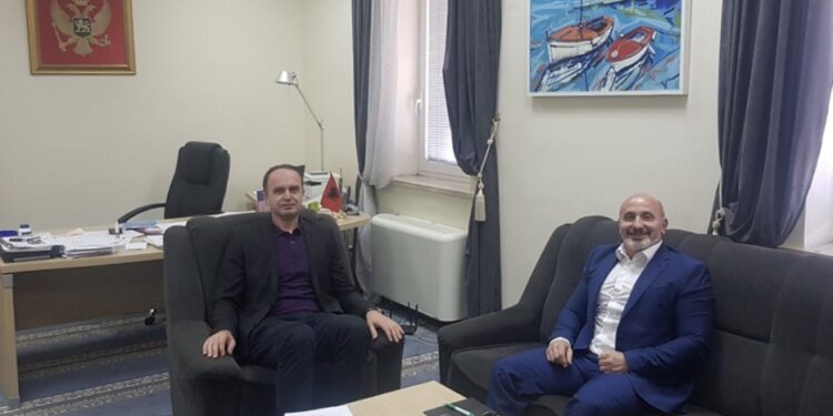 Gjeloshaj, priti në takim kryetarin e këshillit për kontrollin qytetar të punës së policisë