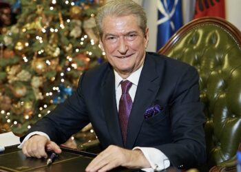 Sali Berisha: Ultranacionaliste serbomalazez nxisin tensione me shqiptaret ne Martinaj, komuna e Plaves dhe Gucise!