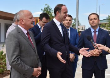 Gjeloshaj dhe Shehoviq, vizituan kopshtin e fëmijëve në Tuz