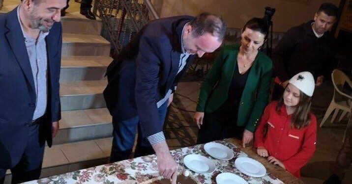 “Nata e Kadrit”, në Iftar kryetari i komunës së Tuzit, Nik Gjeloshaj