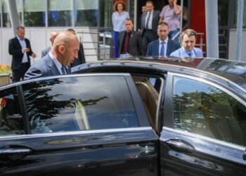 Haradinaj niset në Hagë