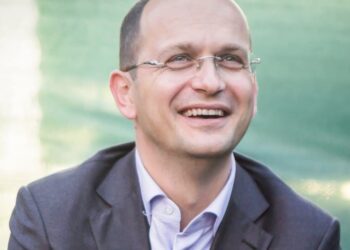 Bushati: Komuna e pavarur e Tuzit është një realitet, falë bashkimit të të gjithë faktorëve përreth Forumit Shqiptar