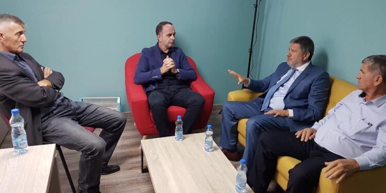 ASH, priti në takim ambasadorin Hysa