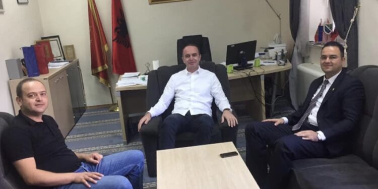 Anton Lulgjuraj, këshilltar ligjor në komunë të Tuzit