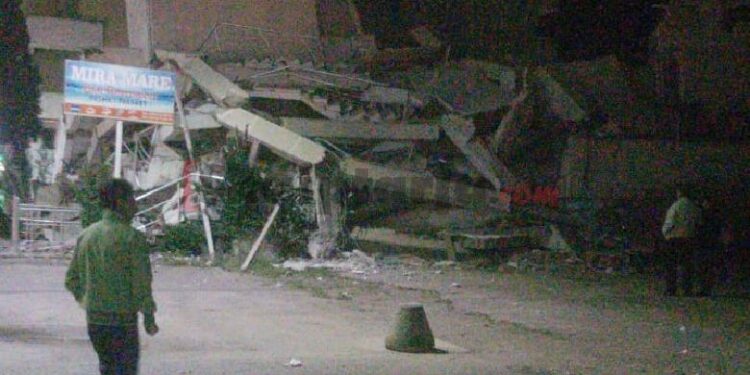 Tërmet i fuqishëm godet Durrësin, ndjehet në Malësi – Dëme të shumta materiale në Durrës (video)